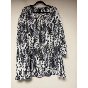 Maggie Barnes Tunic Top Womens 3X Grey Black Leopard Print Excellent Rhinestone